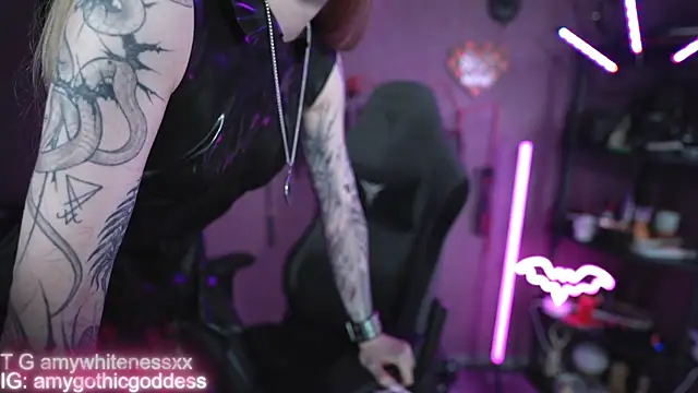 amywhitenessxx online show from 05.11.26