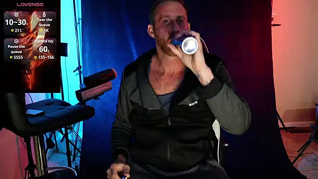 Snapshot of FiftyShadez chatting on 01.12.25 FiftyShadez online show from 01.12.25