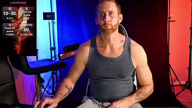 Snapshot of FiftyShadez chatting on 01.25.25 FiftyShadez online show from 01.25.25