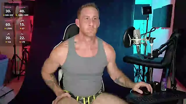 Snapshot of FiftyShadez chatting on 11.17.25 FiftyShadez online show from 11.17.25