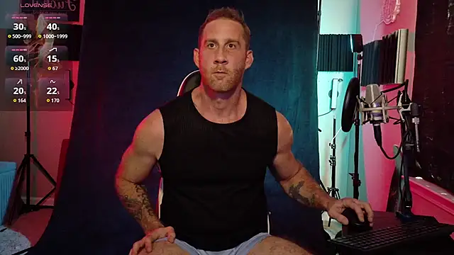 Snapshot of FiftyShadez chatting on 11.23.25 FiftyShadez online show from 11.23.25