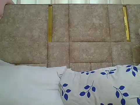 sexy smiley online show from 01.18.25