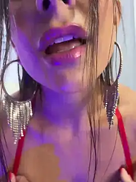 Mau White online show from 03.05.25