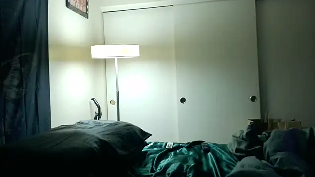 Snapshot of Yagurl__west chatting on 01.10.25 Yagurl west online show from 01.10.25