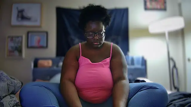 Snapshot of Yagurl__west chatting on 03.09.25 Yagurl west online show from 03.09.25