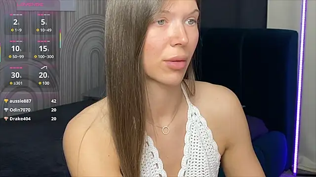 Snapshot of viviann_evans chatting on 03.22.25 viviann evans online show from 03.22.25