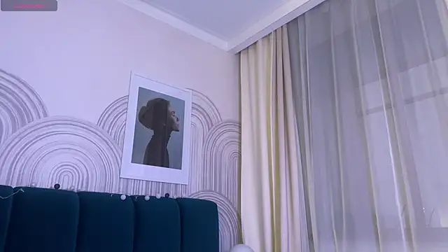 Snapshot of viviann_evans chatting on 12.01.25 viviann evans online show from 12.01.25