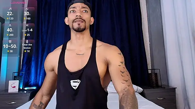 Snapshot of Manolo_Hot1 chatting on 03.10.25 Manolo Hot1 online show from 03.10.25