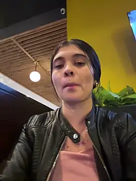 ambar-adaams online show from 05.01.26