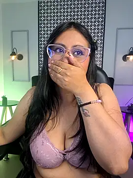 Amber gold  online show from 04.30.26