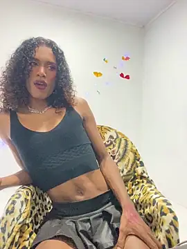 lau sil online show from 02.18.26