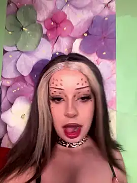 Snapshot of Katalinastarr chatting on 01.08.26 Katalinastarr online show from 01.08.26