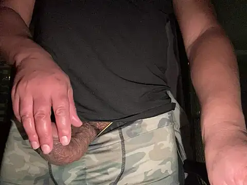 Snapshot of ThickDick_Daddy chatting on 02.04.26 ThickDick Daddy online show from 02.04.26