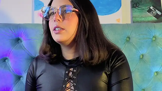 Paola Lyon  online show from 02.27.26