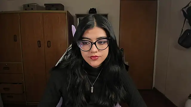 valerie  skyy online show from 01.21.25