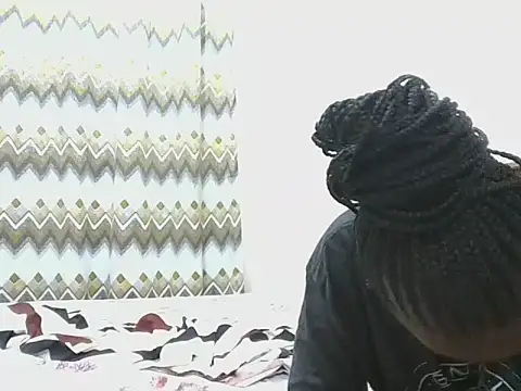 Snapshot of sexy__candyy chatting on 07.21.26 sexy candyy online show from 07.21.26