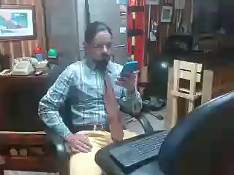 Snapshot of Dr_Pocholate84 chatting on 01.07.25 Dr Pocholate84 online show from 01.07.25