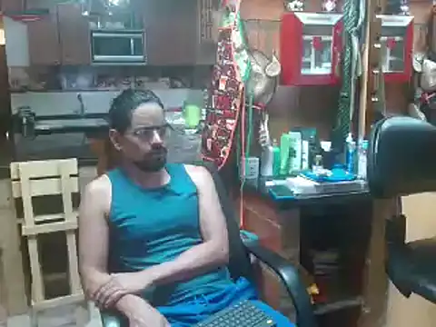 Snapshot of Dr_Pocholate84 chatting on 01.18.25 Dr Pocholate84 online show from 01.18.25