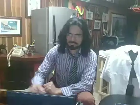 Snapshot of Dr_Pocholate84 chatting on 02.20.25 Dr Pocholate84 online show from 02.20.25