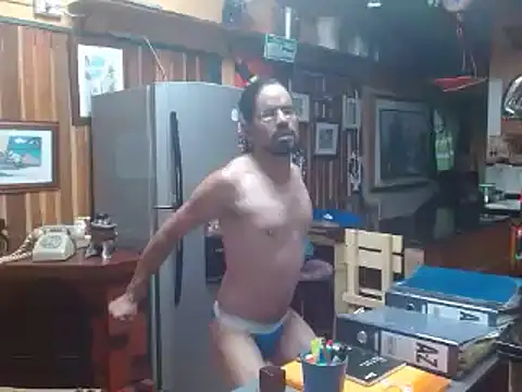 Snapshot of Dr_Pocholate84 chatting on 03.17.25 Dr Pocholate84 online show from 03.17.25