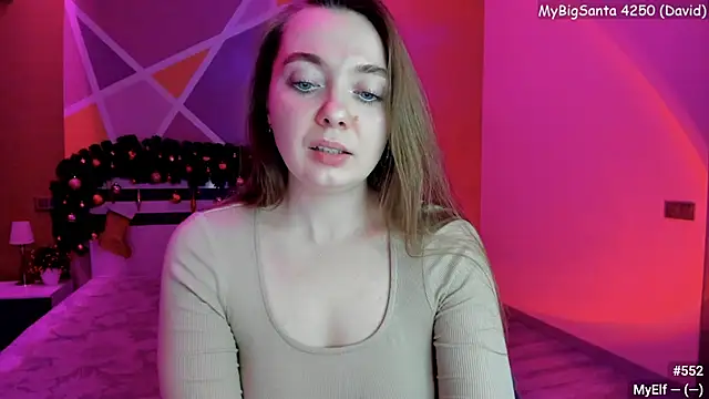 Snapshot of LizaGost chatting on 12.29.24 LizaGost online show from 12.29.24