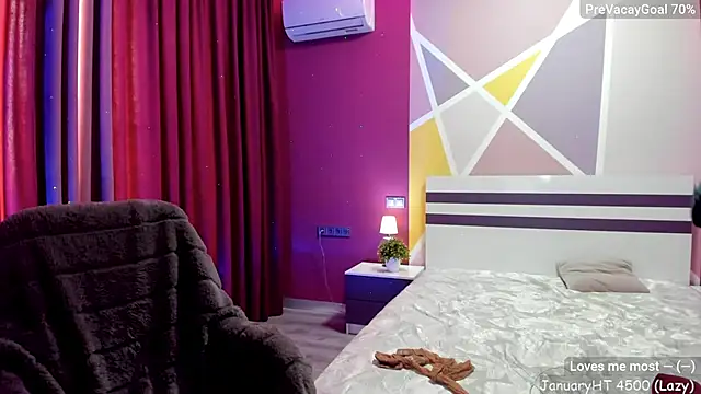 Snapshot of LizaGost chatting on 01.09.25 LizaGost online show from 01.09.25