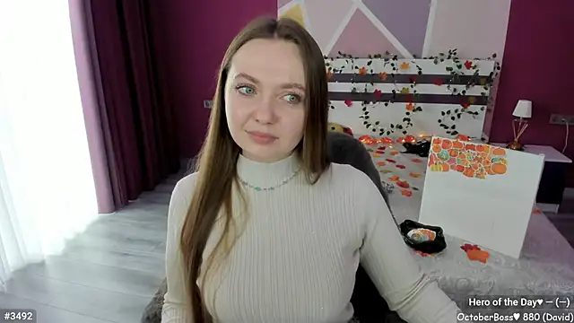 Snapshot of LizaGost chatting on 10.06.25 LizaGost online show from 10.06.25