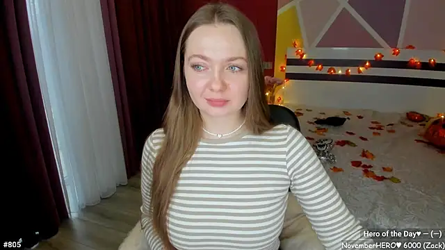 Snapshot of LizaGost chatting on 11.17.25 LizaGost online show from 11.17.25