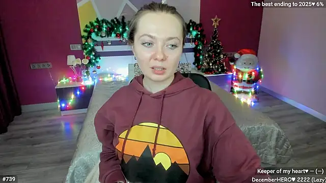 Snapshot of LizaGost chatting on 12.20.25 LizaGost online show from 12.20.25