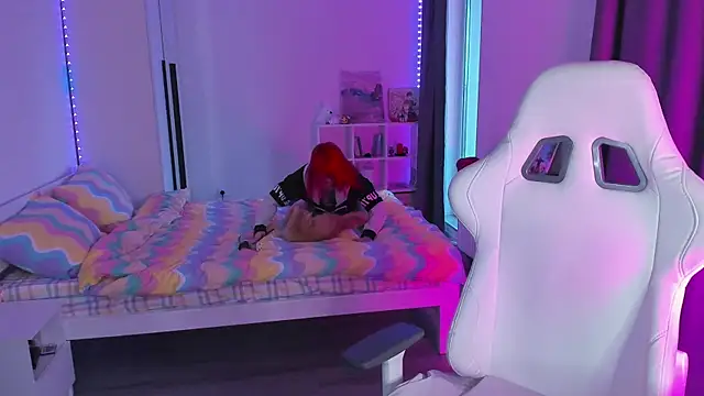 Yumi Youkai online show from 01.27.25