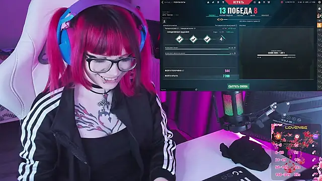 Snapshot of Yumi_Youkai chatting on 03.08.26 Yumi Youkai online show from 03.08.26