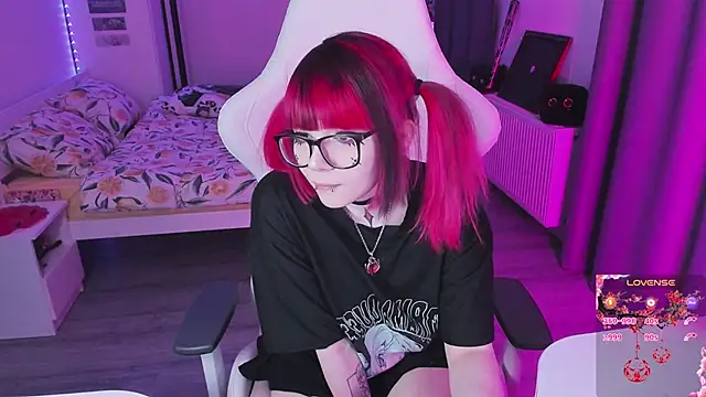 Snapshot of Yumi_Youkai chatting on 03.23.26 Yumi Youkai online show from 03.23.26