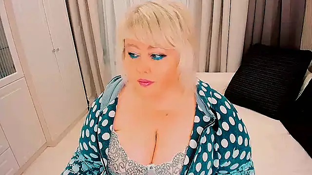 BIGTITSBBW online show from 11.23.25