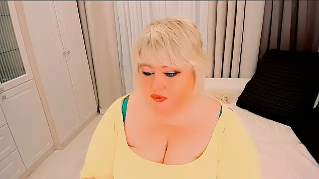 BIGTITSBBW online show from 01.15.26