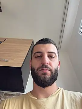 ElChapoGuzman95 online show from 02.26.26