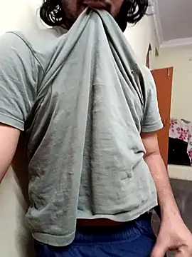 Snapshot of addu24 chatting on 01.05.25 addu24 online show from 01.05.25