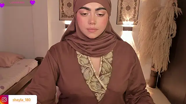 shayla 18 online show from 05.08.26