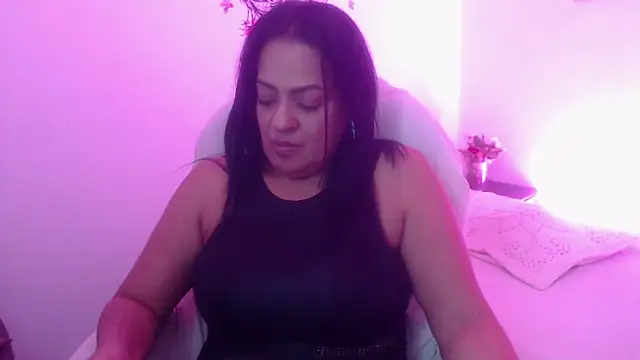 Snapshot of menfismuller2 chatting on 01.27.25 menfismuller2 online show from 01.27.25