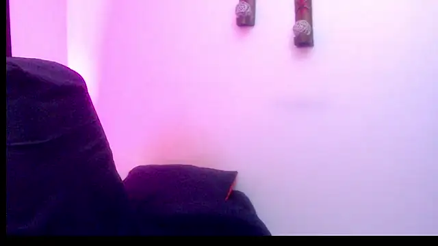 Snapshot of menfismuller2 chatting on 03.12.26 menfismuller2 online show from 03.12.26