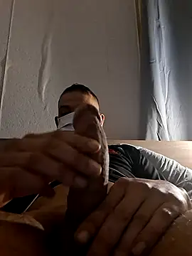 Snapshot of Arab-Cock chatting on 04.21.26 Arab-Cock online show from 04.21.26