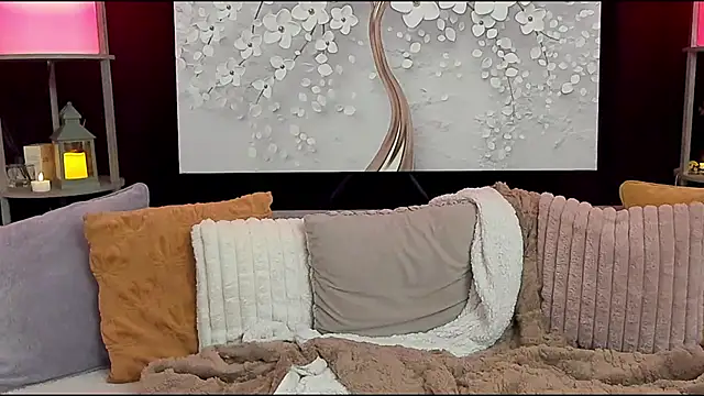 Entitled Bitch online show from 04.28.26