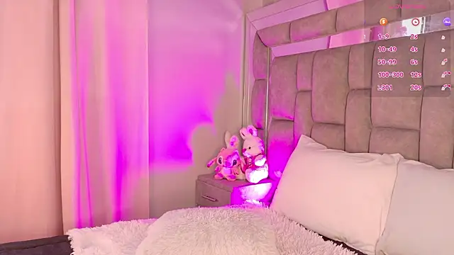 smiling  girl2 online show from 03.02.26