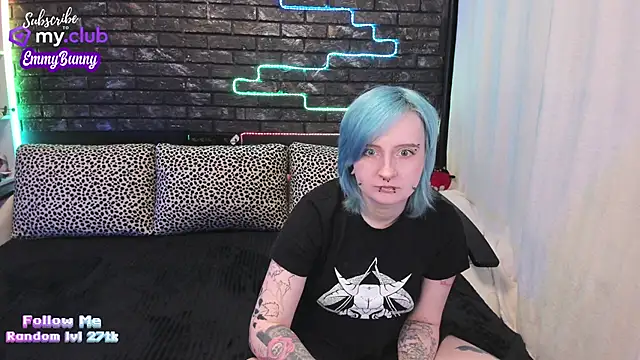 EmmyBunny online show from 01.08.25