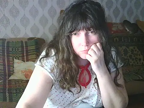 CarrieQPeach online show from 03.13.25