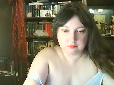 CarrieQPeach online show from 10.11.25