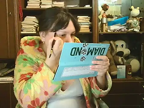 Snapshot of CarrieQPeach chatting on 03.11.26 CarrieQPeach online show from 03.11.26