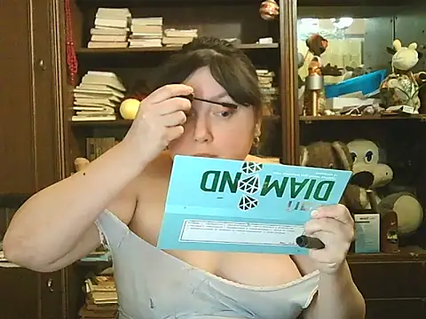 Snapshot of CarrieQPeach chatting on 03.12.26 CarrieQPeach online show from 03.12.26