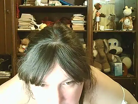 Snapshot of CarrieQPeach chatting on 04.16.26 CarrieQPeach online show from 04.16.26