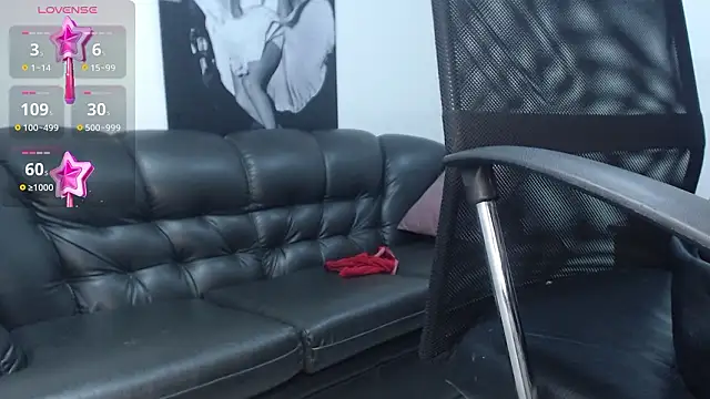 camilleDiaz16 online show from 02.12.26