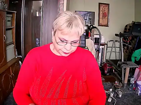 Snapshot of LOLA8888 chatting on 11.07.25 LOLA8888 online show from 11.07.25